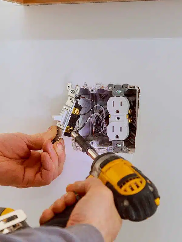 Residential Electrician In Maricopa